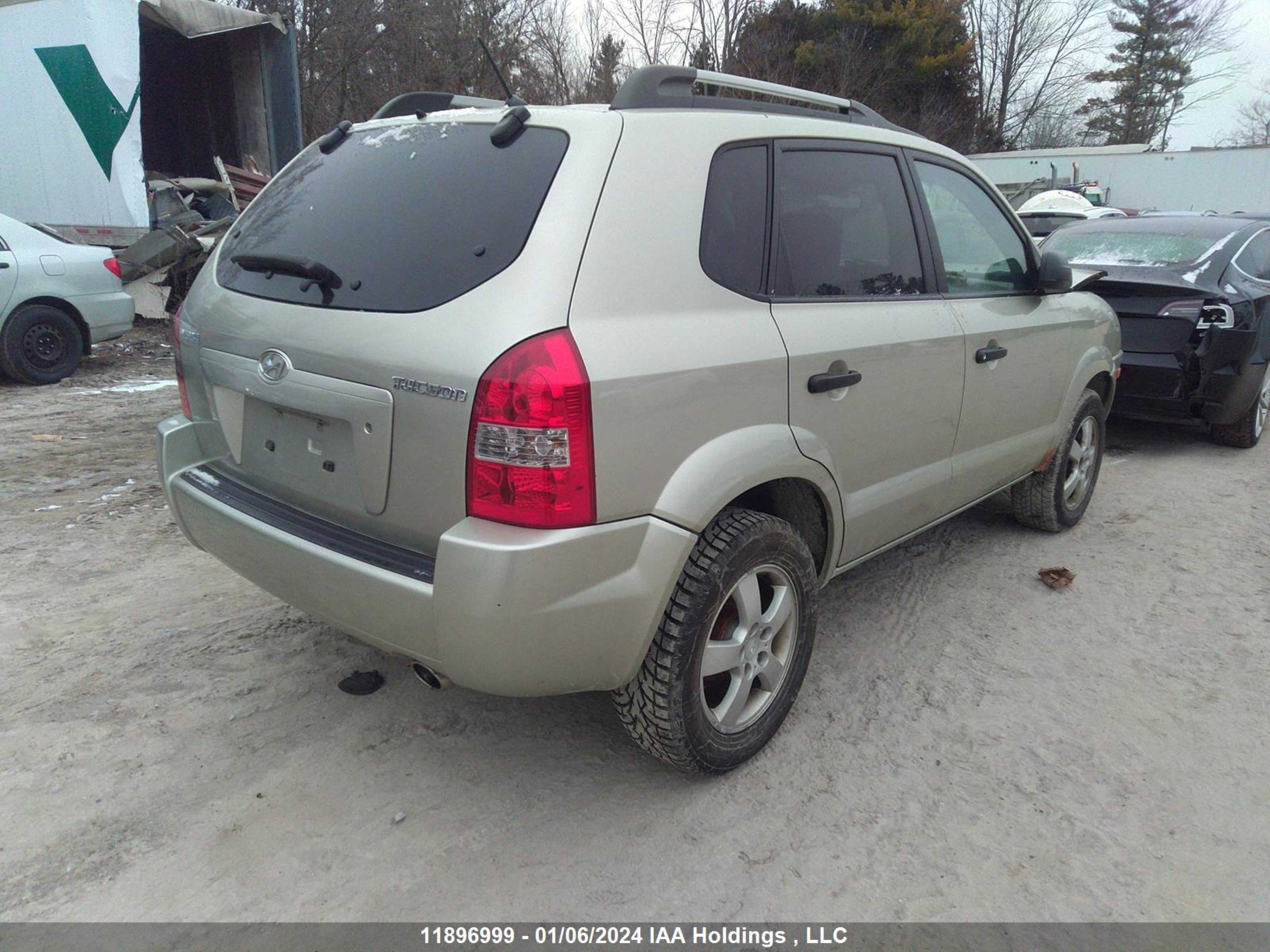 Photo 3 VIN: KM8JM12B97U494144 - HYUNDAI TUCSON 