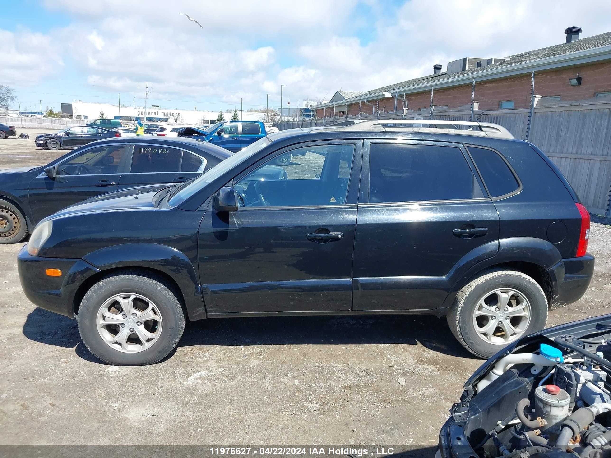 Photo 13 VIN: KM8JM12D39U153035 - HYUNDAI TUCSON 