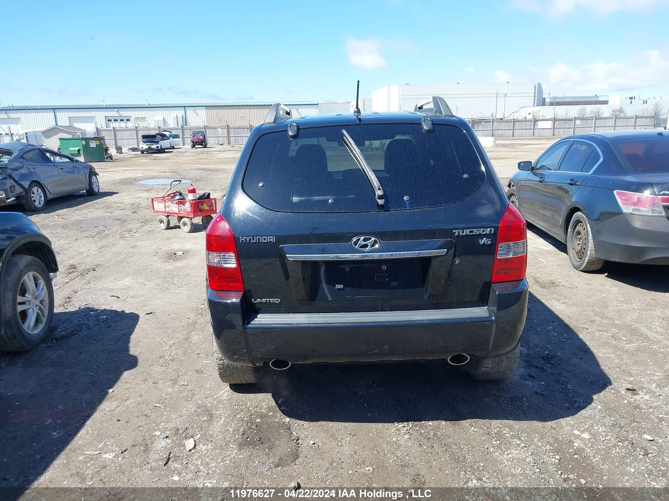 Photo 15 VIN: KM8JM12D39U153035 - HYUNDAI TUCSON 