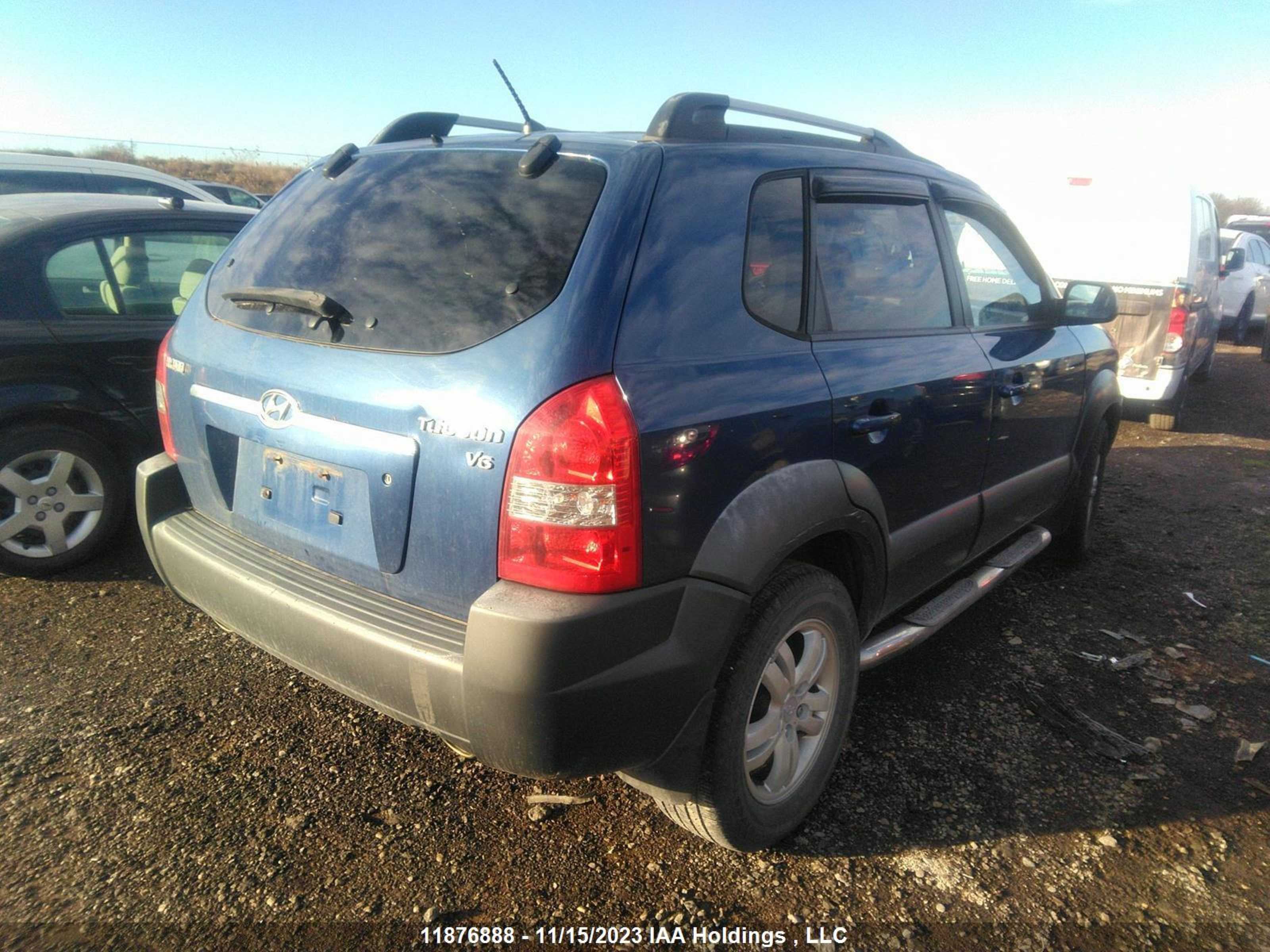 Photo 3 VIN: KM8JM12D48U819351 - HYUNDAI TUCSON 