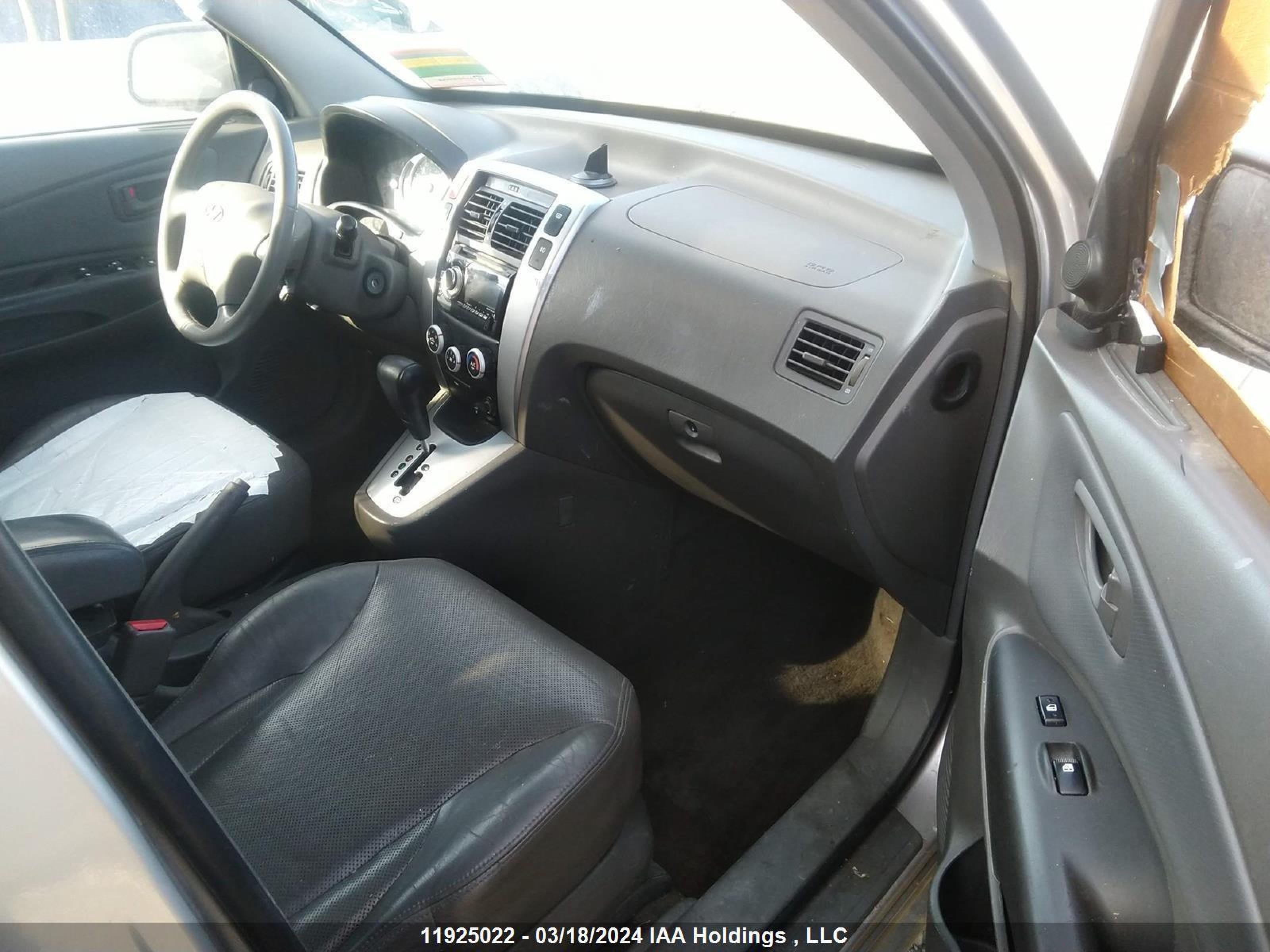 Photo 4 VIN: KM8JM72D66U253242 - HYUNDAI TUCSON 