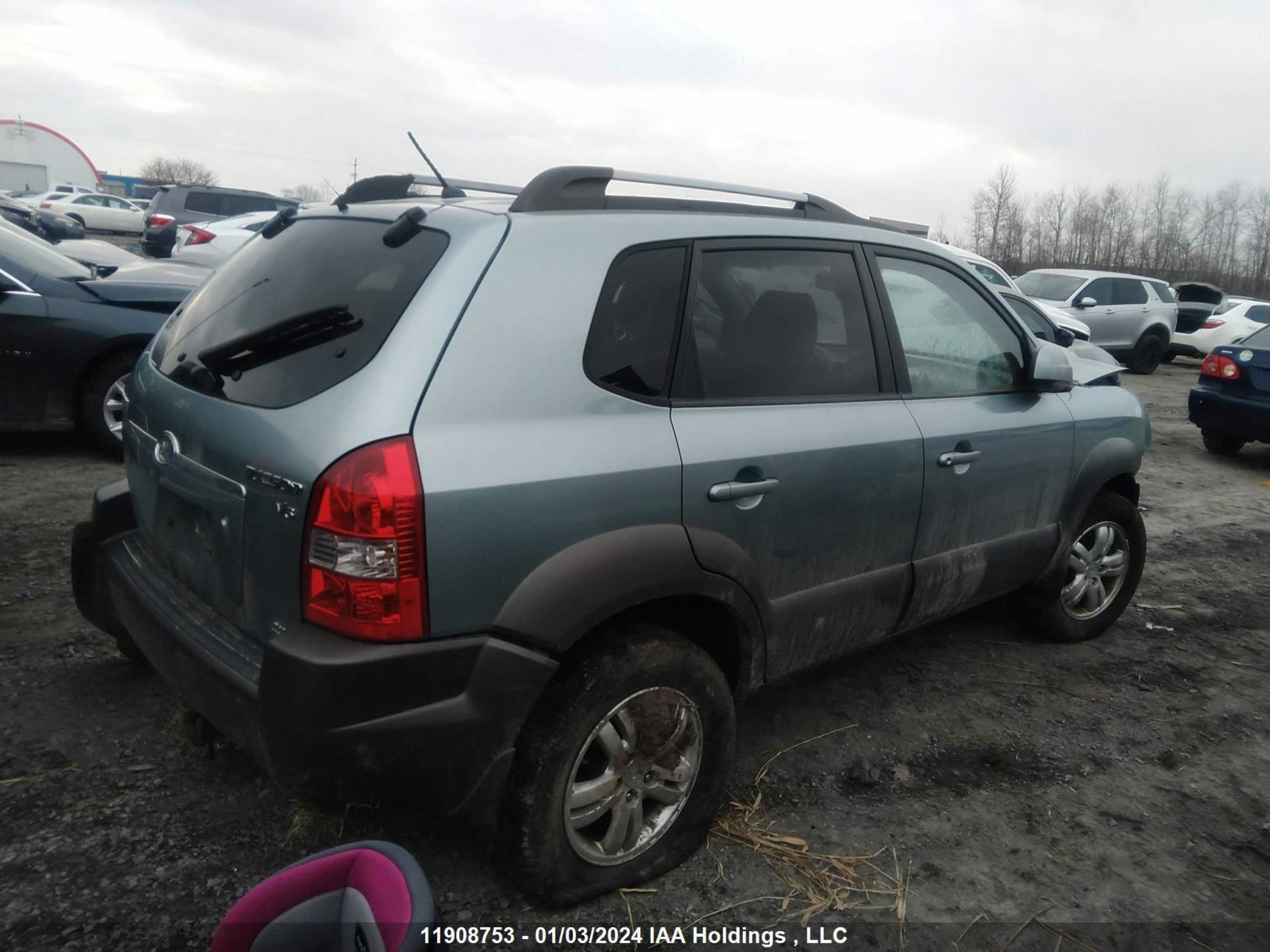 Photo 3 VIN: KM8JM72D88U883010 - HYUNDAI TUCSON 