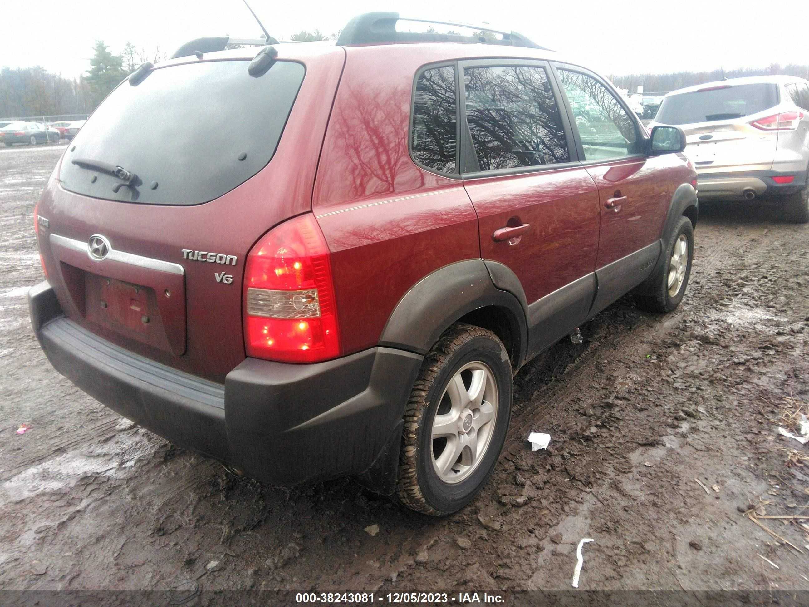 Photo 3 VIN: KM8JN12D05U078141 - HYUNDAI TUCSON 