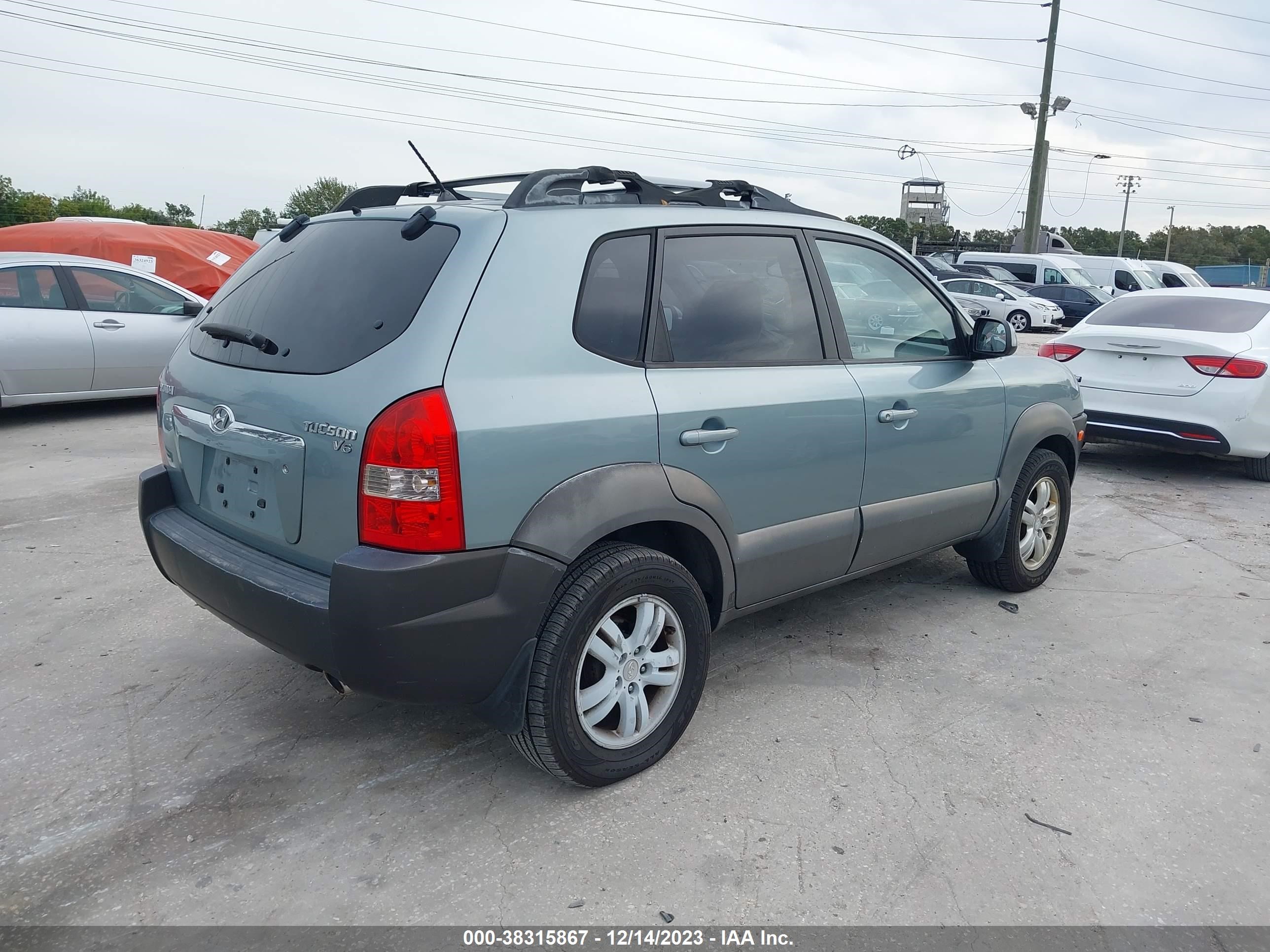 Photo 3 VIN: KM8JN12D06U271598 - HYUNDAI TUCSON 