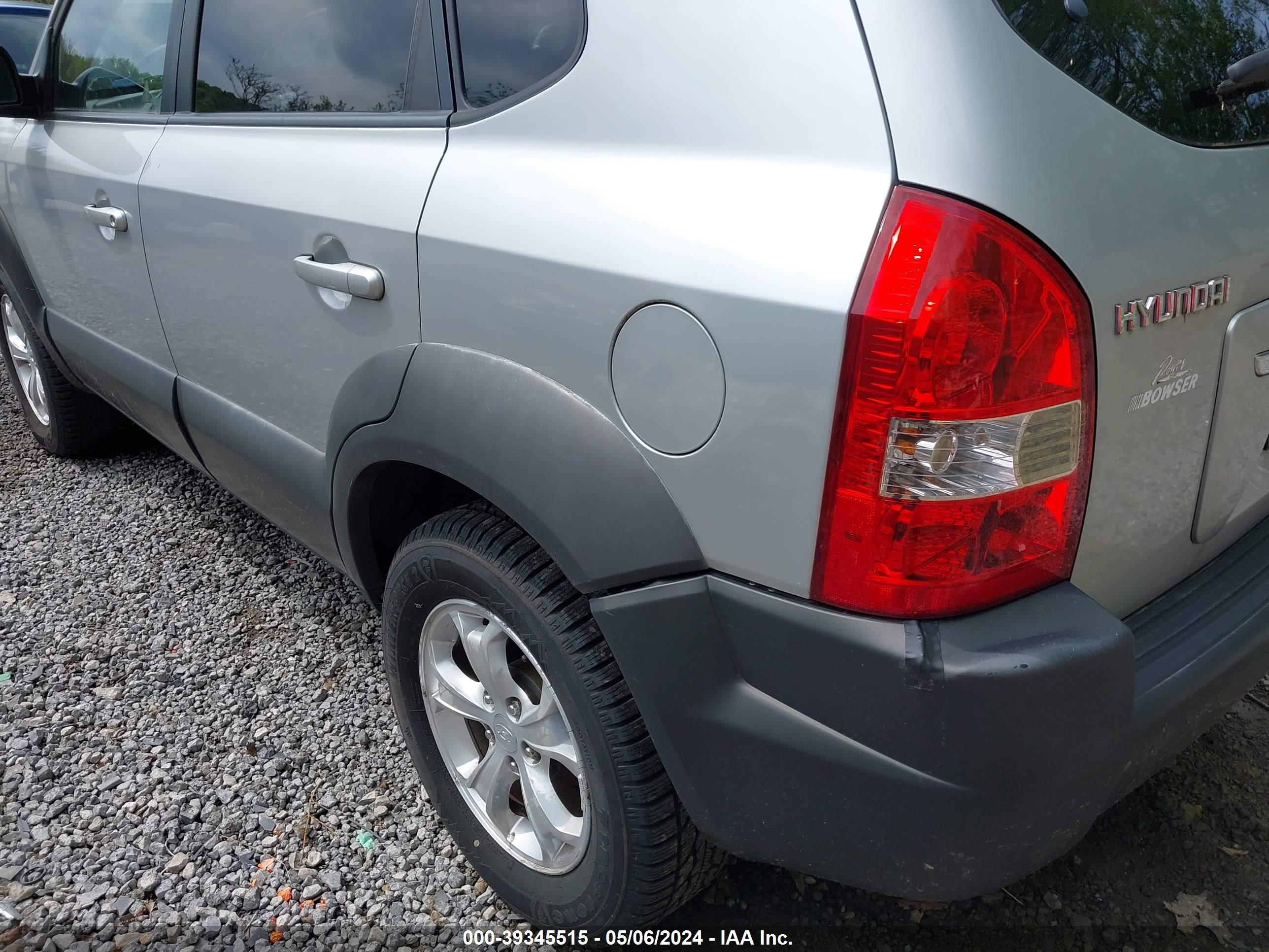 Photo 15 VIN: KM8JN12D39U936322 - HYUNDAI TUCSON 