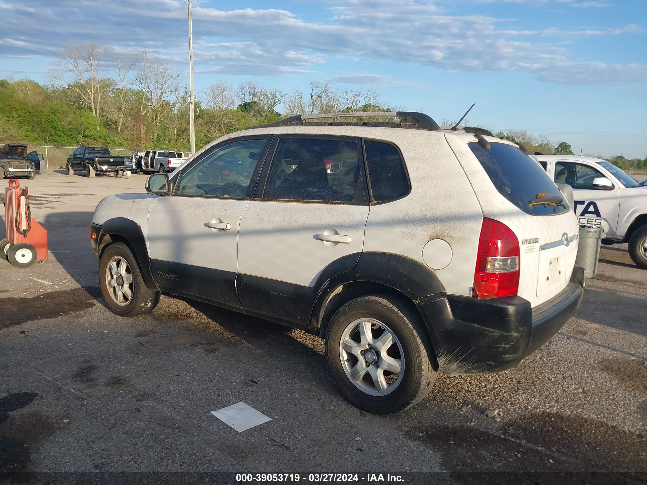 Photo 2 VIN: KM8JN12D45U074514 - HYUNDAI TUCSON 