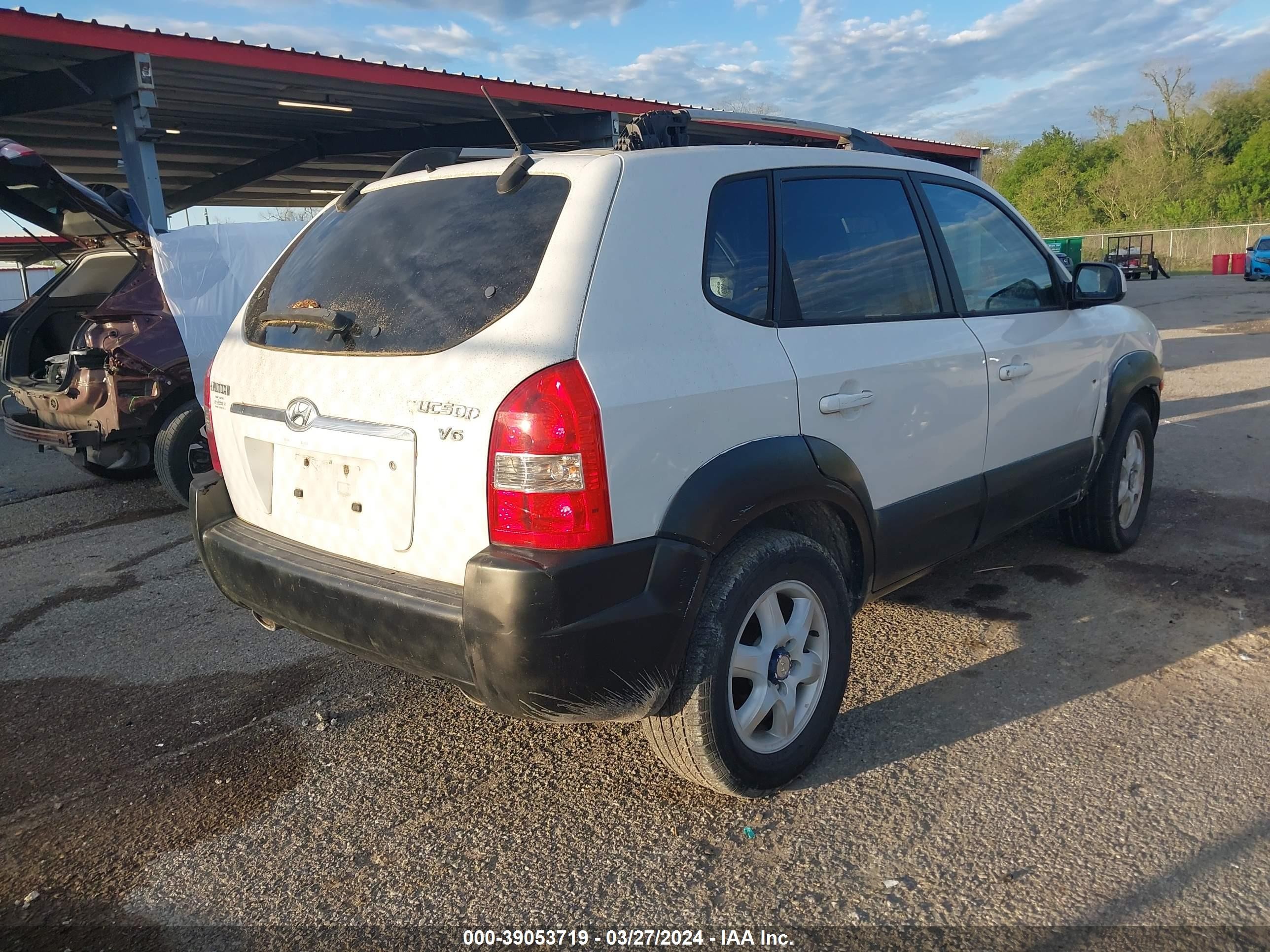 Photo 3 VIN: KM8JN12D45U074514 - HYUNDAI TUCSON 