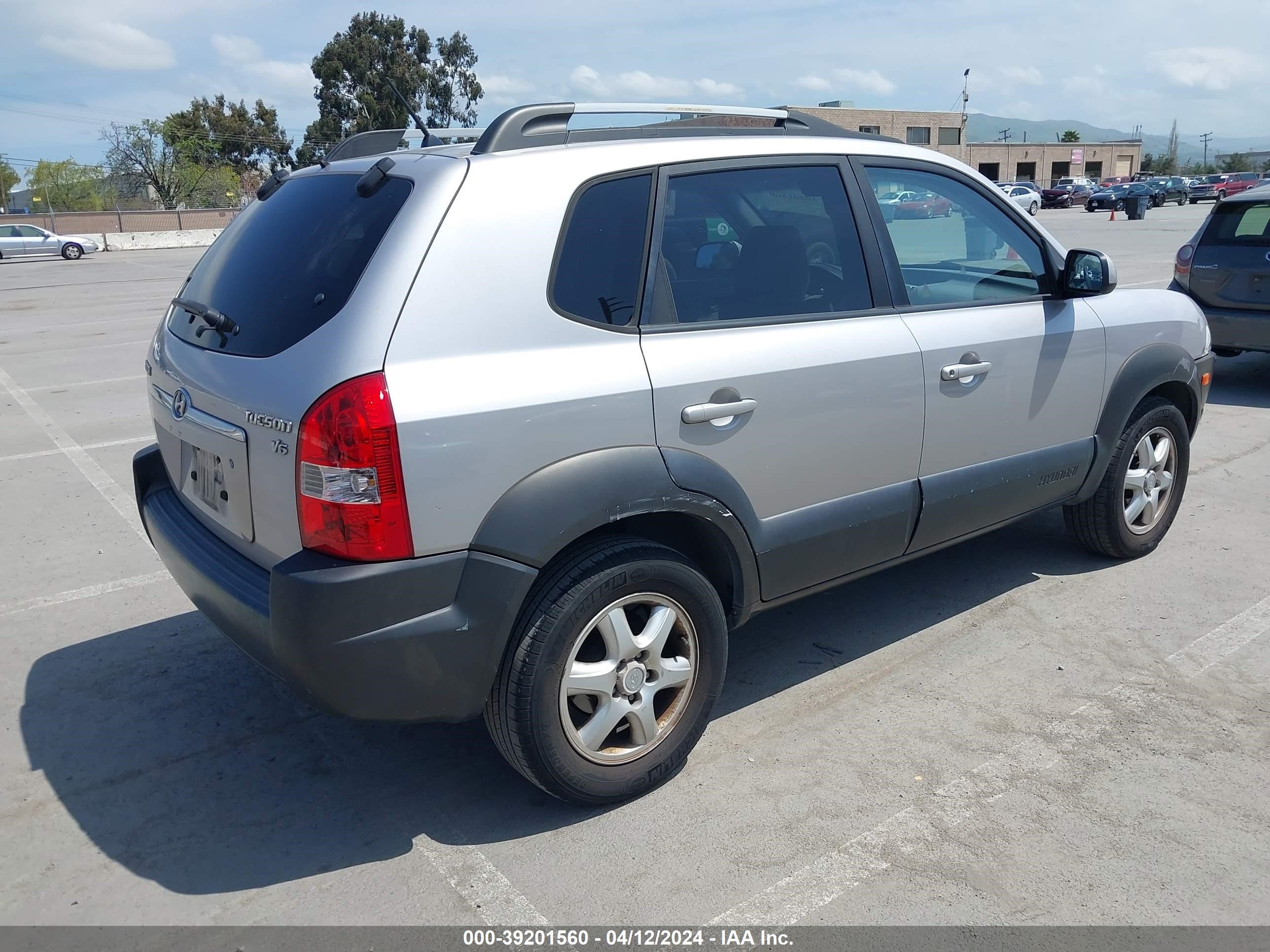 Photo 3 VIN: KM8JN12D45U128507 - HYUNDAI TUCSON 