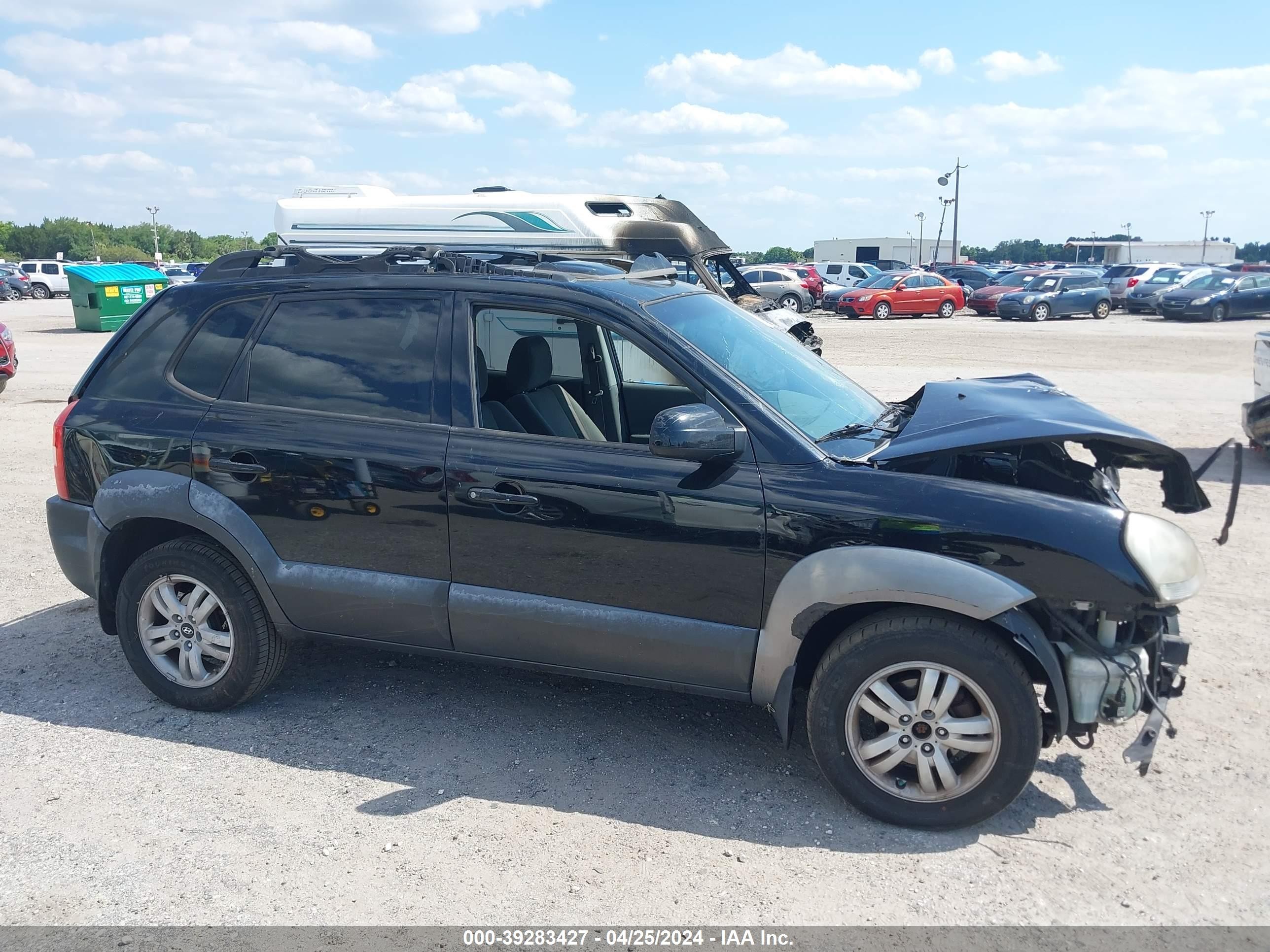 Photo 12 VIN: KM8JN12D58U826225 - HYUNDAI TUCSON 