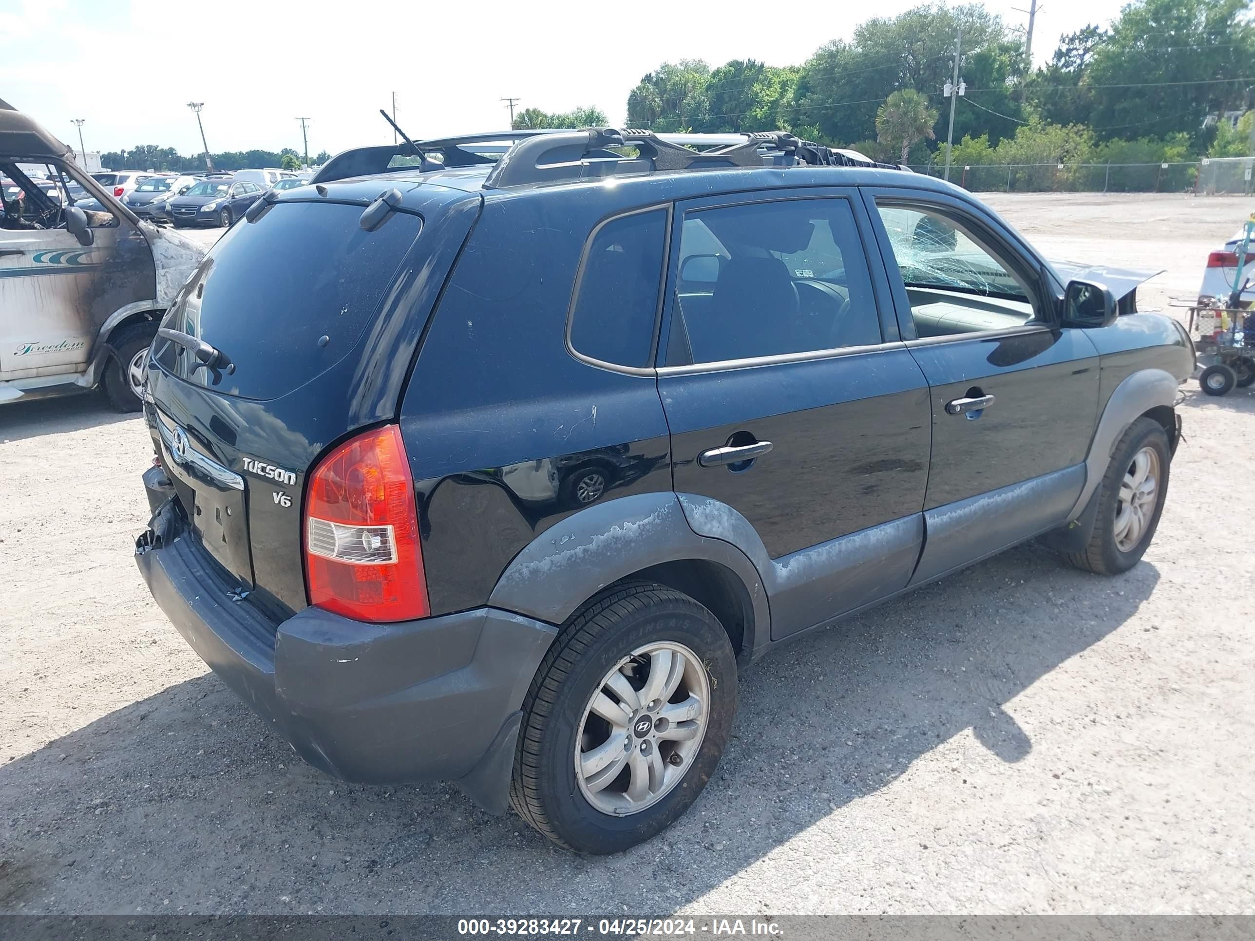 Photo 3 VIN: KM8JN12D58U826225 - HYUNDAI TUCSON 