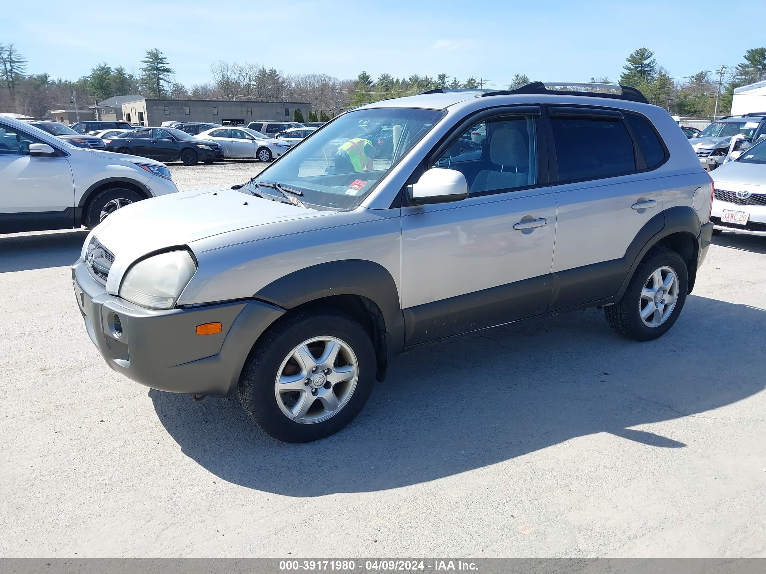 Photo 1 VIN: KM8JN72D25U068875 - HYUNDAI TUCSON 