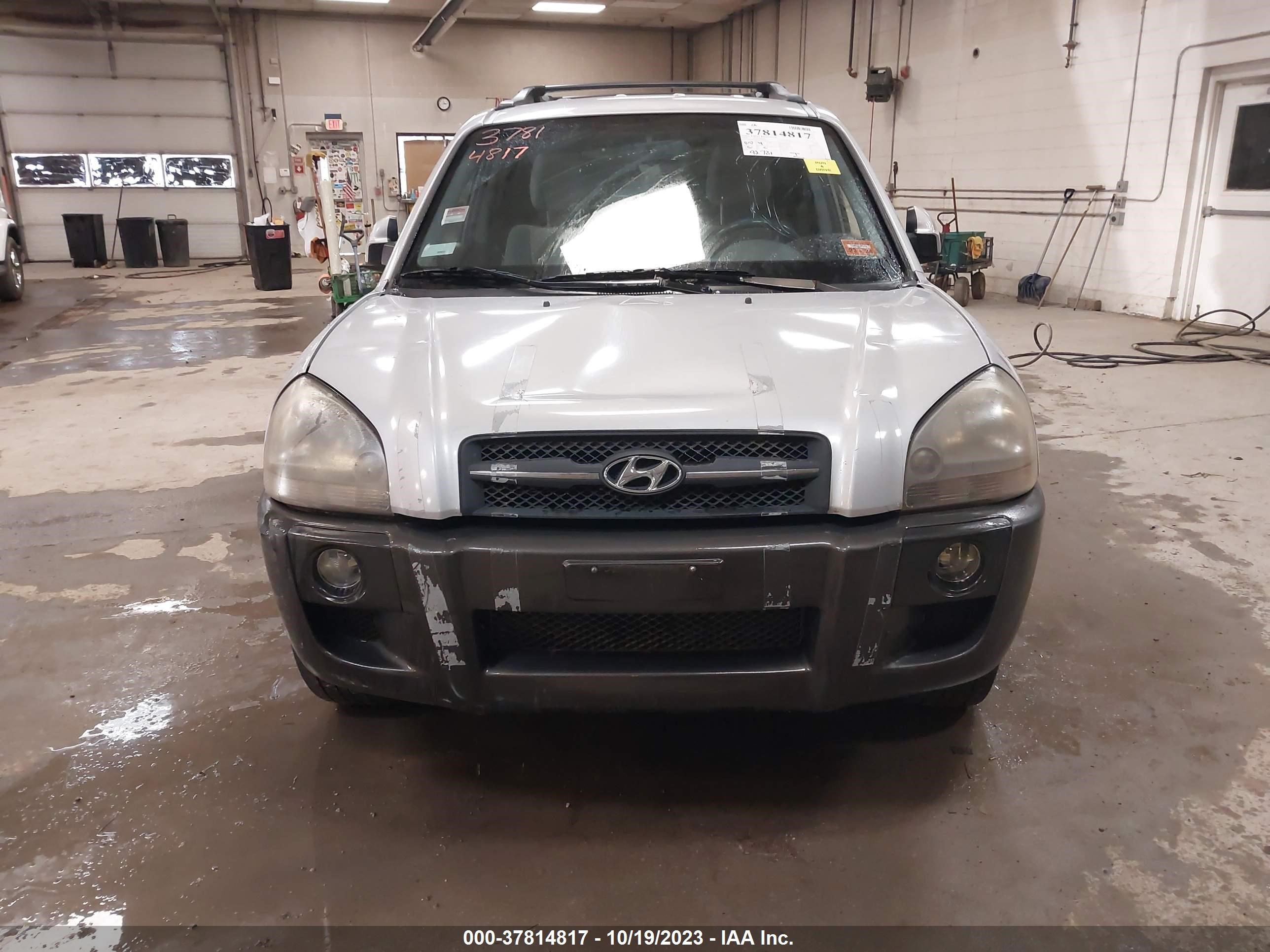 Photo 11 VIN: KM8JN72D35U147469 - HYUNDAI TUCSON 