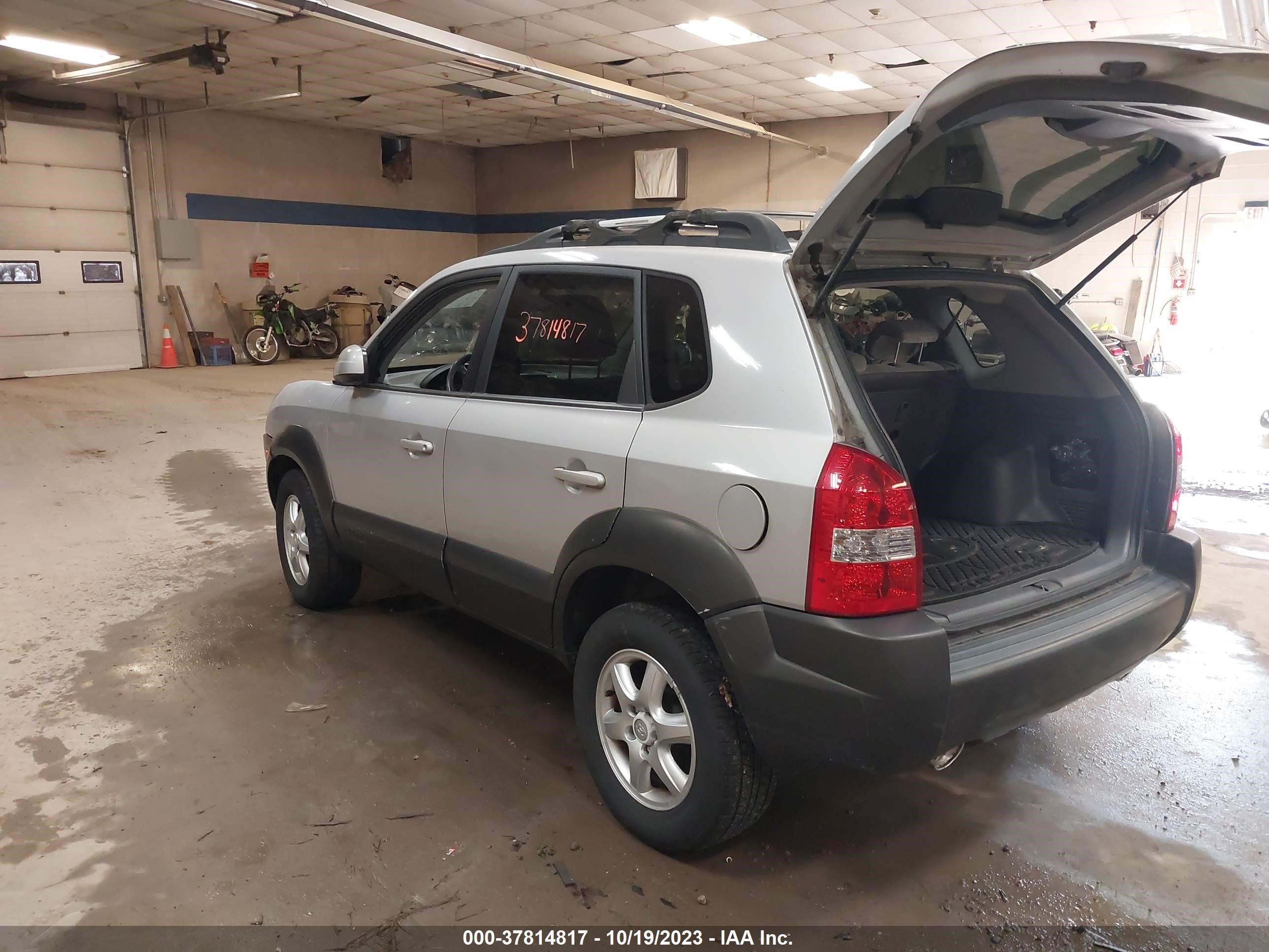 Photo 2 VIN: KM8JN72D35U147469 - HYUNDAI TUCSON 