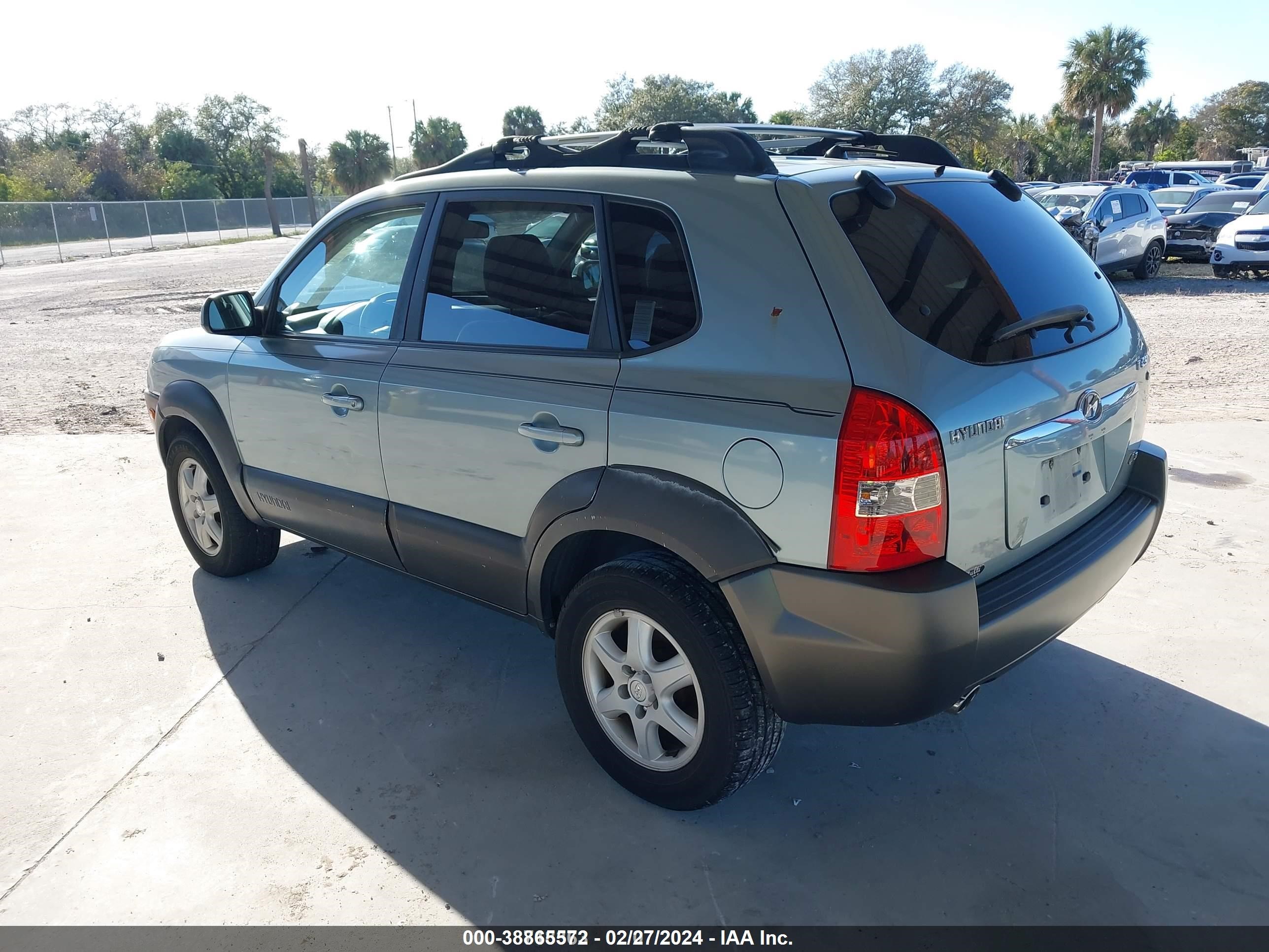 Photo 3 VIN: KM8JN72D85U207360 - HYUNDAI TUCSON 