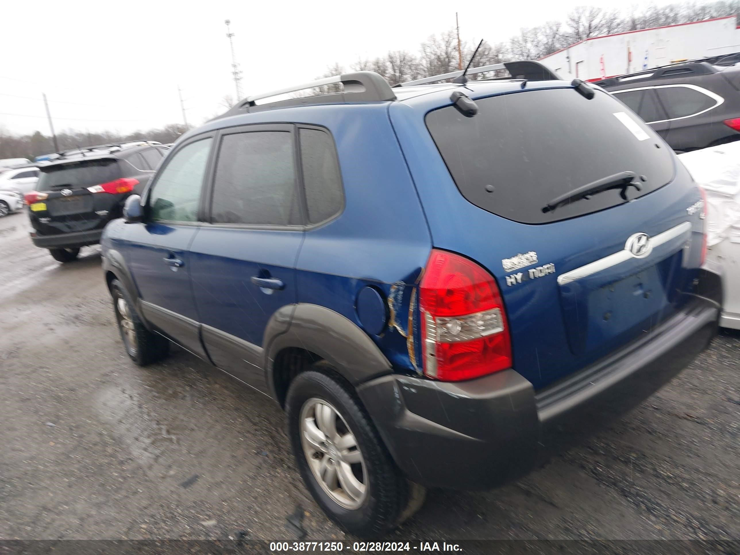 Photo 2 VIN: KM8JN72D87U482374 - HYUNDAI TUCSON 