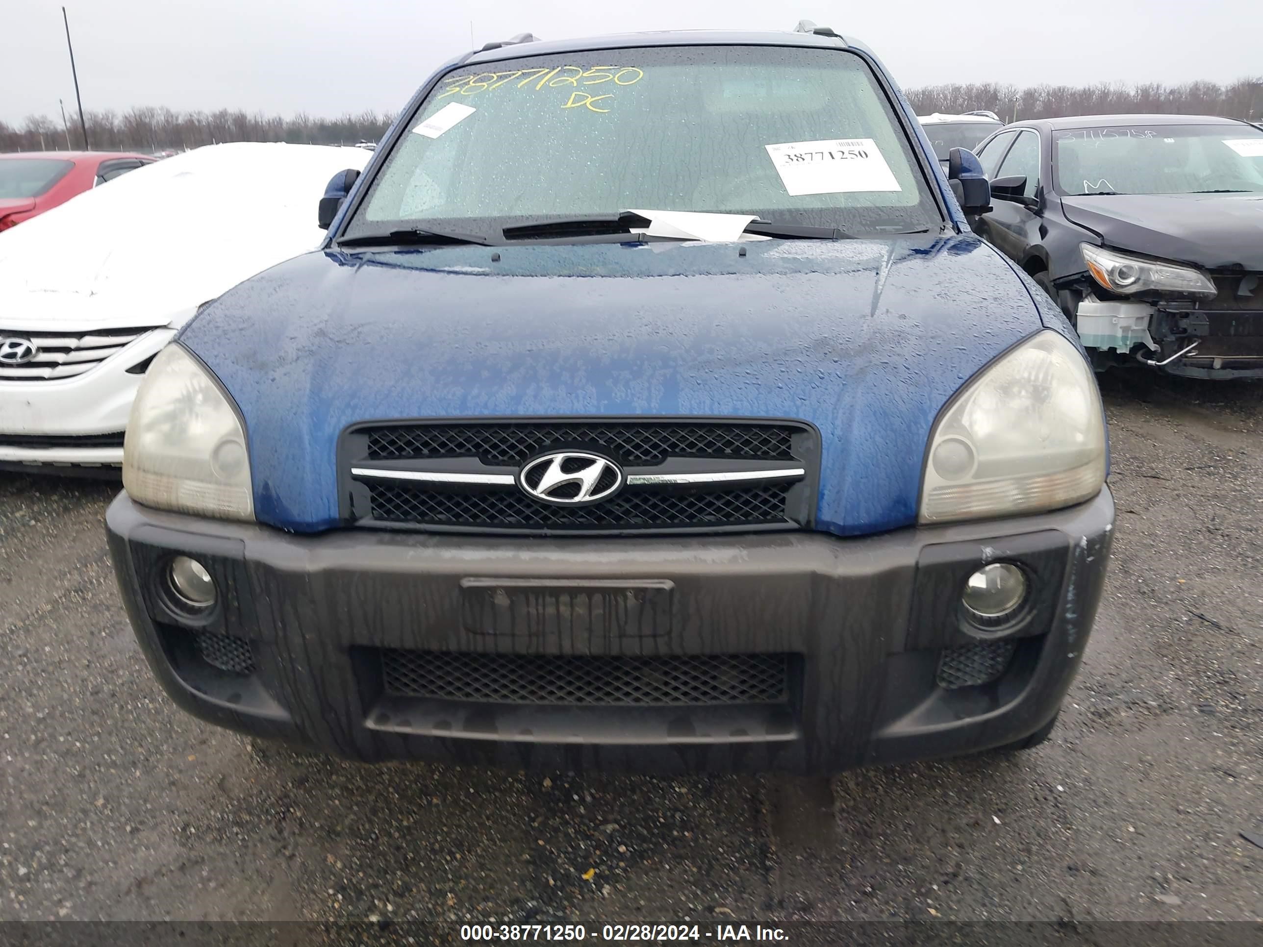 Photo 5 VIN: KM8JN72D87U482374 - HYUNDAI TUCSON 