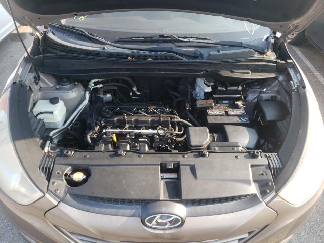 Photo 6 VIN: KM8JT3AB0BU210778 - HYUNDAI TUCSON GL 