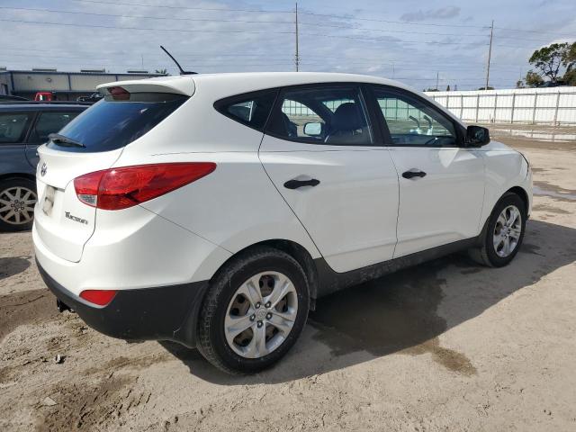 Photo 2 VIN: KM8JT3AB2BU263241 - HYUNDAI TUCSON 