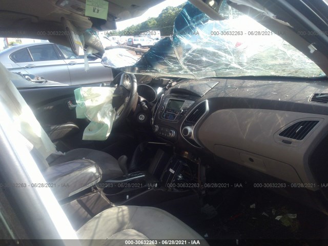 Photo 4 VIN: KM8JT3AB2CU480127 - HYUNDAI TUCSON 