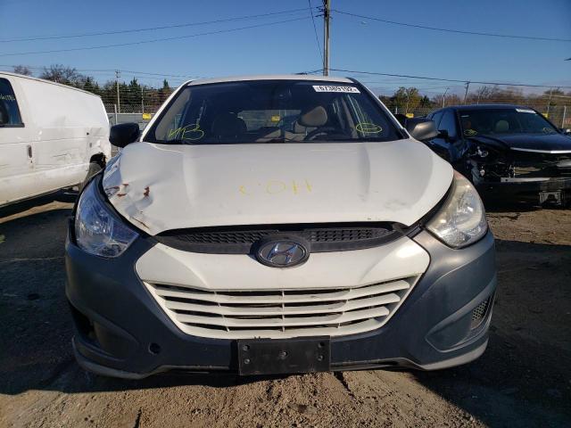 Photo 4 VIN: KM8JT3AB7BU176192 - HYUNDAI TUCSON GL 