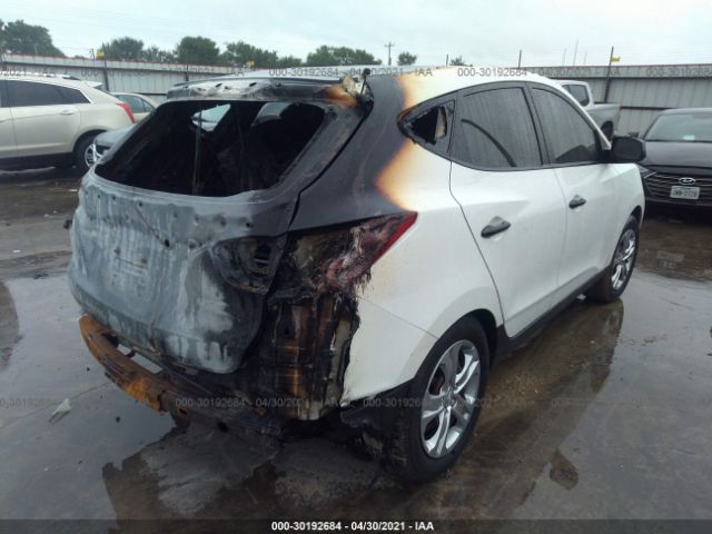 Photo 3 VIN: KM8JT3AB7CU513333 - HYUNDAI TUCSON 