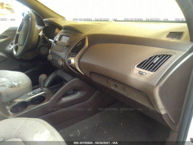 Photo 4 VIN: KM8JT3AB7CU513333 - HYUNDAI TUCSON 