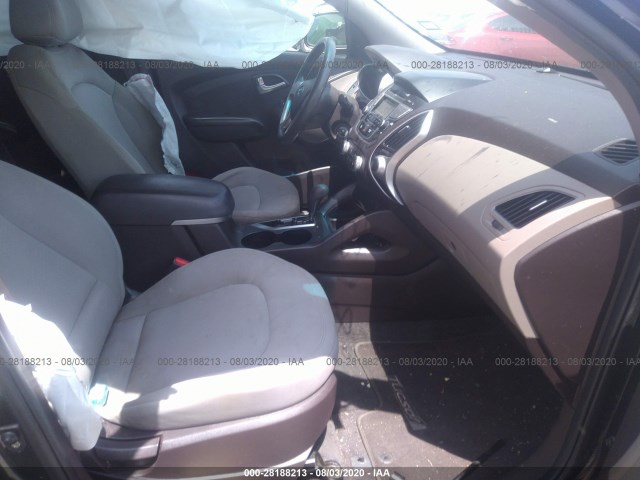 Photo 4 VIN: KM8JT3AB8DU775329 - HYUNDAI TUCSON 