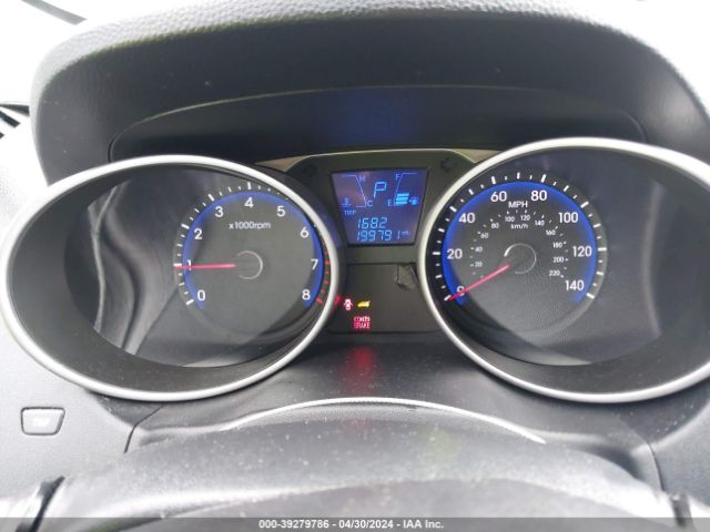 Photo 6 VIN: KM8JT3AB9CU506769 - HYUNDAI TUCSON 