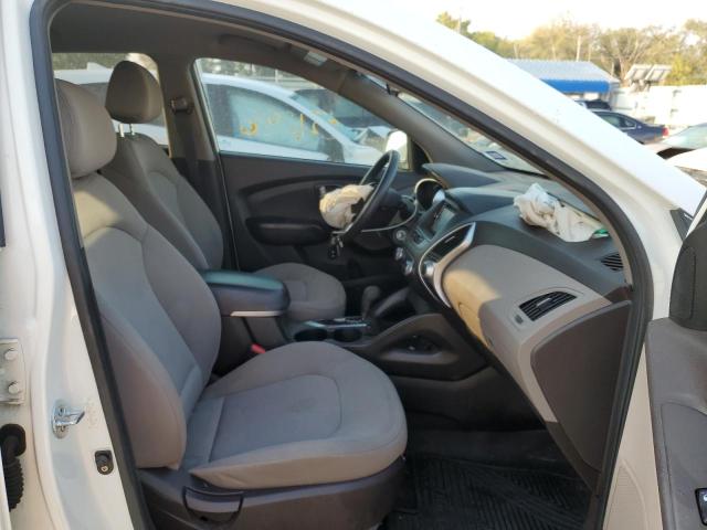 Photo 4 VIN: KM8JT3ABXCU498469 - HYUNDAI TUCSON GL 