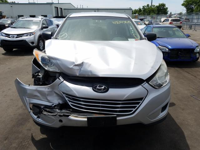 Photo 8 VIN: KM8JT3ABXDU555576 - HYUNDAI TUCSON GL 