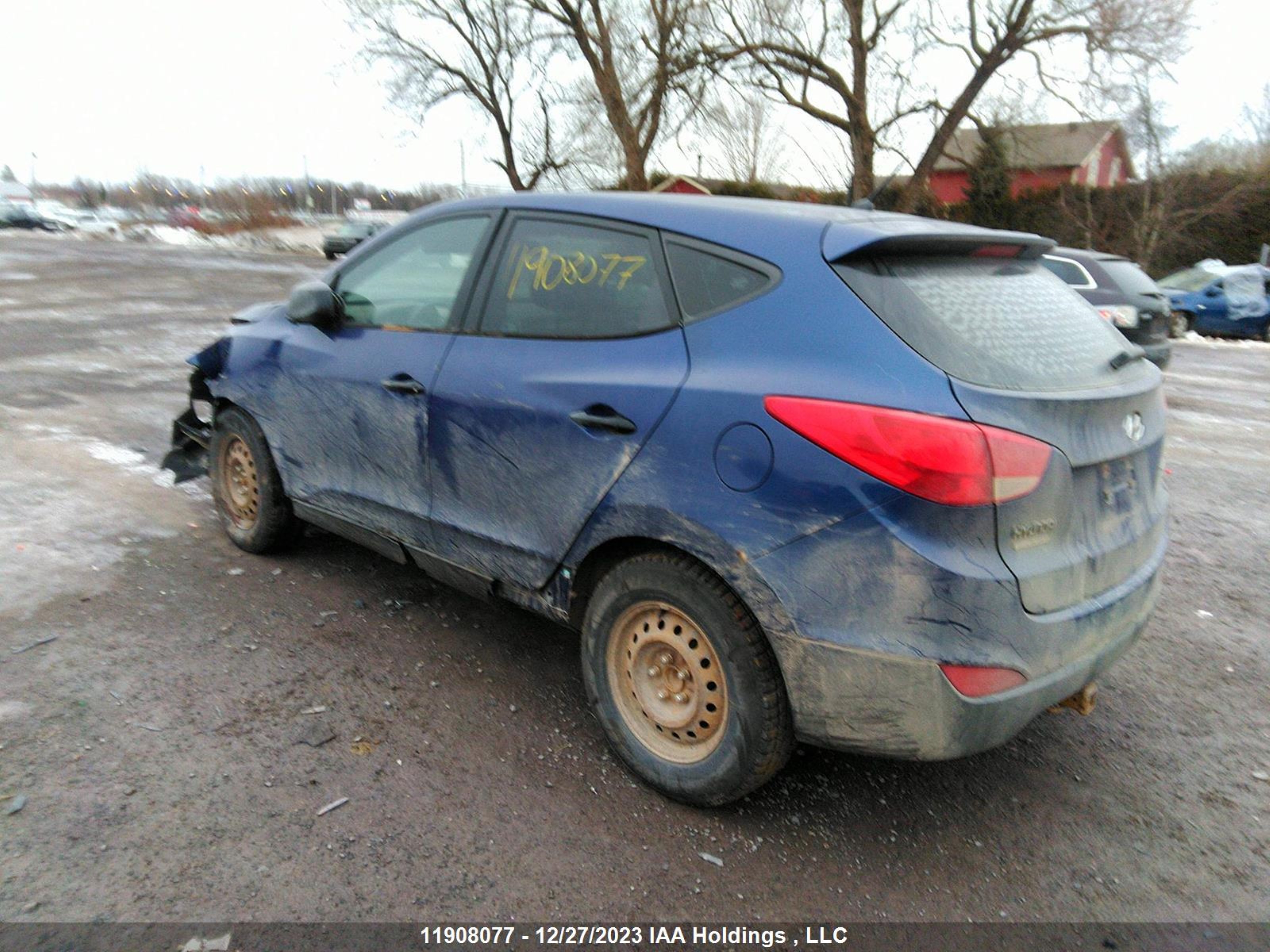 Photo 2 VIN: KM8JT3AC1AU027185 - HYUNDAI TUCSON 