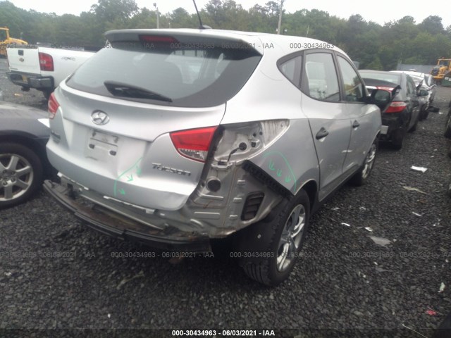 Photo 3 VIN: KM8JT3AC3AU077487 - HYUNDAI TUCSON 