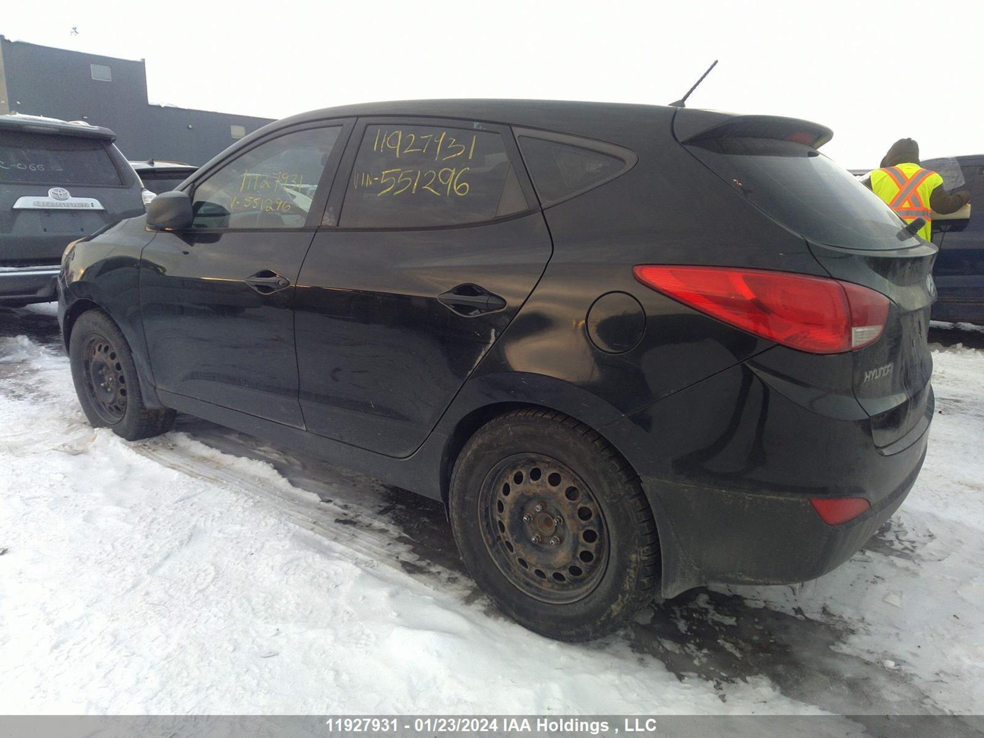 Photo 2 VIN: KM8JT3AC5DU551296 - HYUNDAI TUCSON 