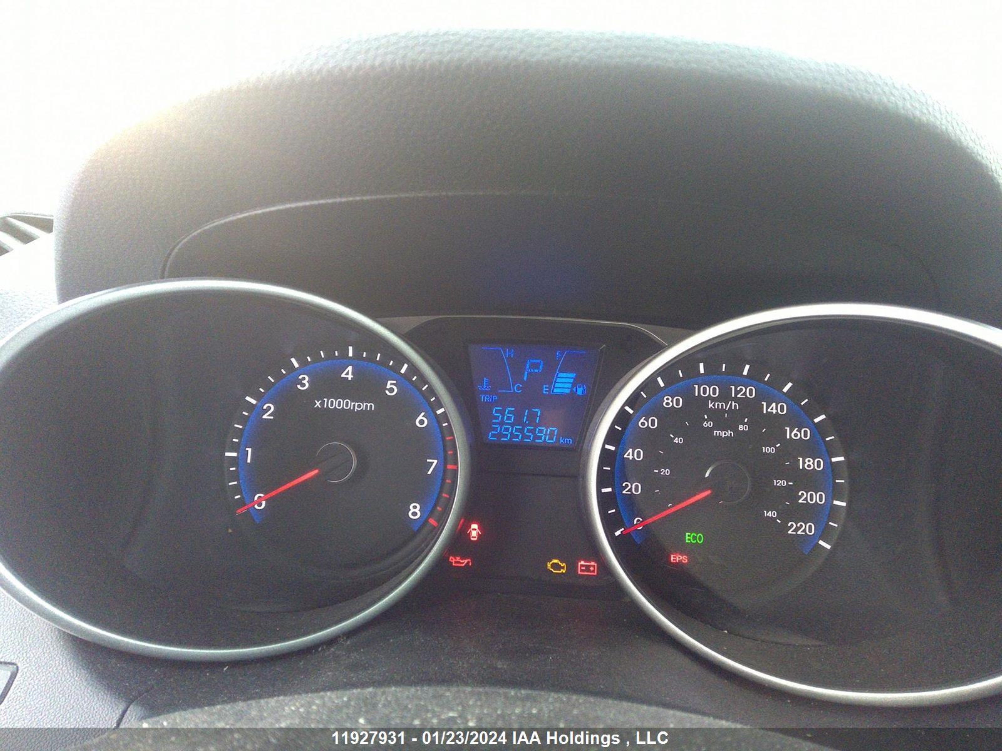 Photo 6 VIN: KM8JT3AC5DU551296 - HYUNDAI TUCSON 