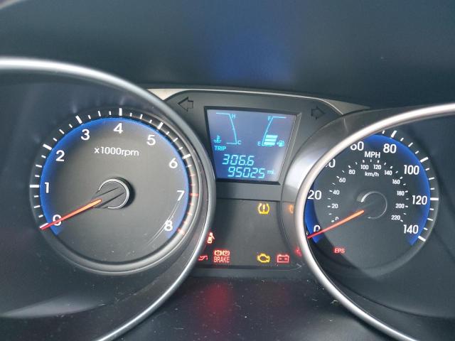 Photo 8 VIN: KM8JT3AC6AU017946 - HYUNDAI TUCSON GLS 