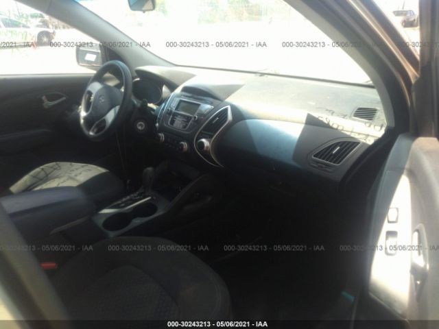 Photo 4 VIN: KM8JT3AC6AU091951 - HYUNDAI TUCSON 