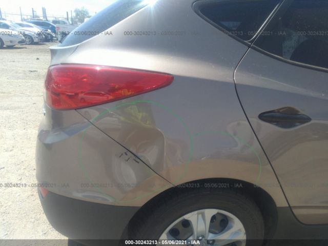 Photo 5 VIN: KM8JT3AC6AU091951 - HYUNDAI TUCSON 