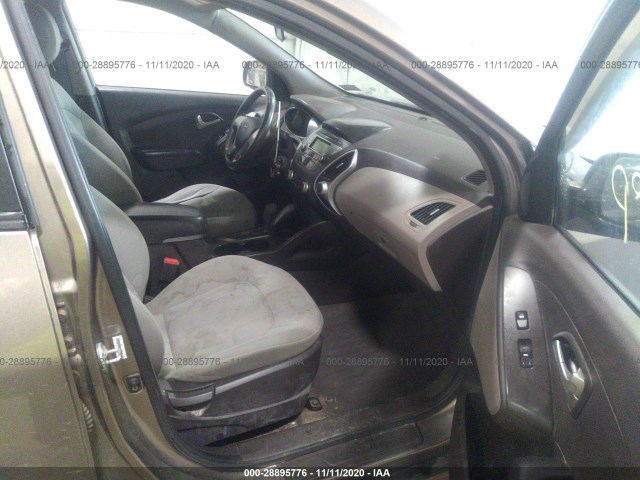 Photo 4 VIN: KM8JT3AC6AU111308 - HYUNDAI TUCSON 