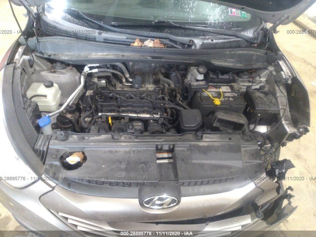 Photo 9 VIN: KM8JT3AC6AU111308 - HYUNDAI TUCSON 