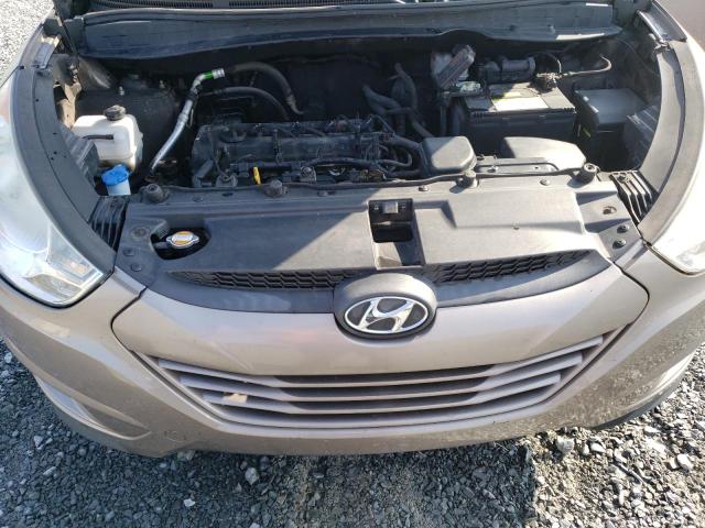 Photo 10 VIN: KM8JT3ACXCU475475 - HYUNDAI TUCSON GL 