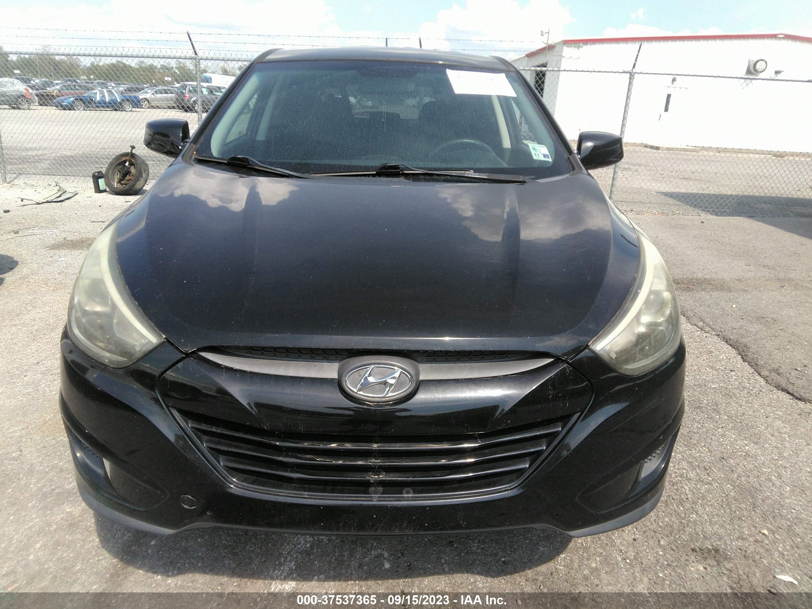 Photo 11 VIN: KM8JT3AF2FU052968 - HYUNDAI TUCSON 