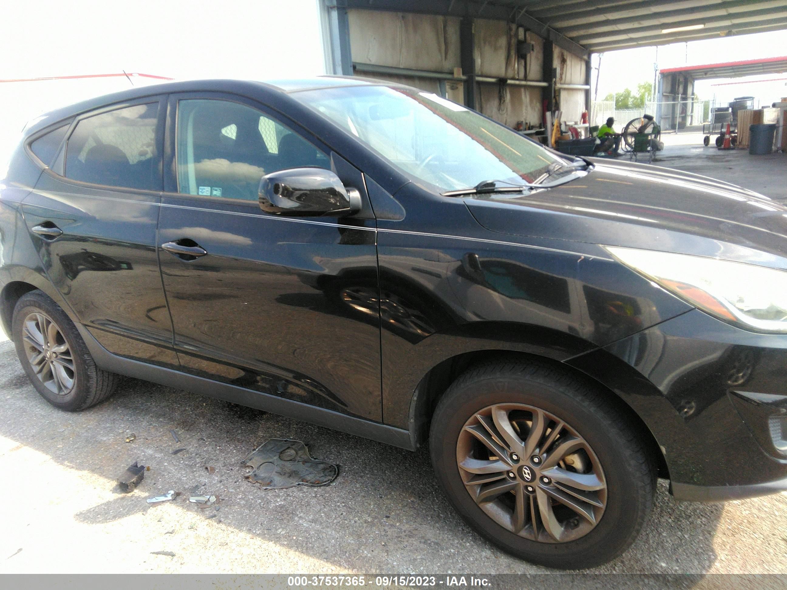 Photo 12 VIN: KM8JT3AF2FU052968 - HYUNDAI TUCSON 