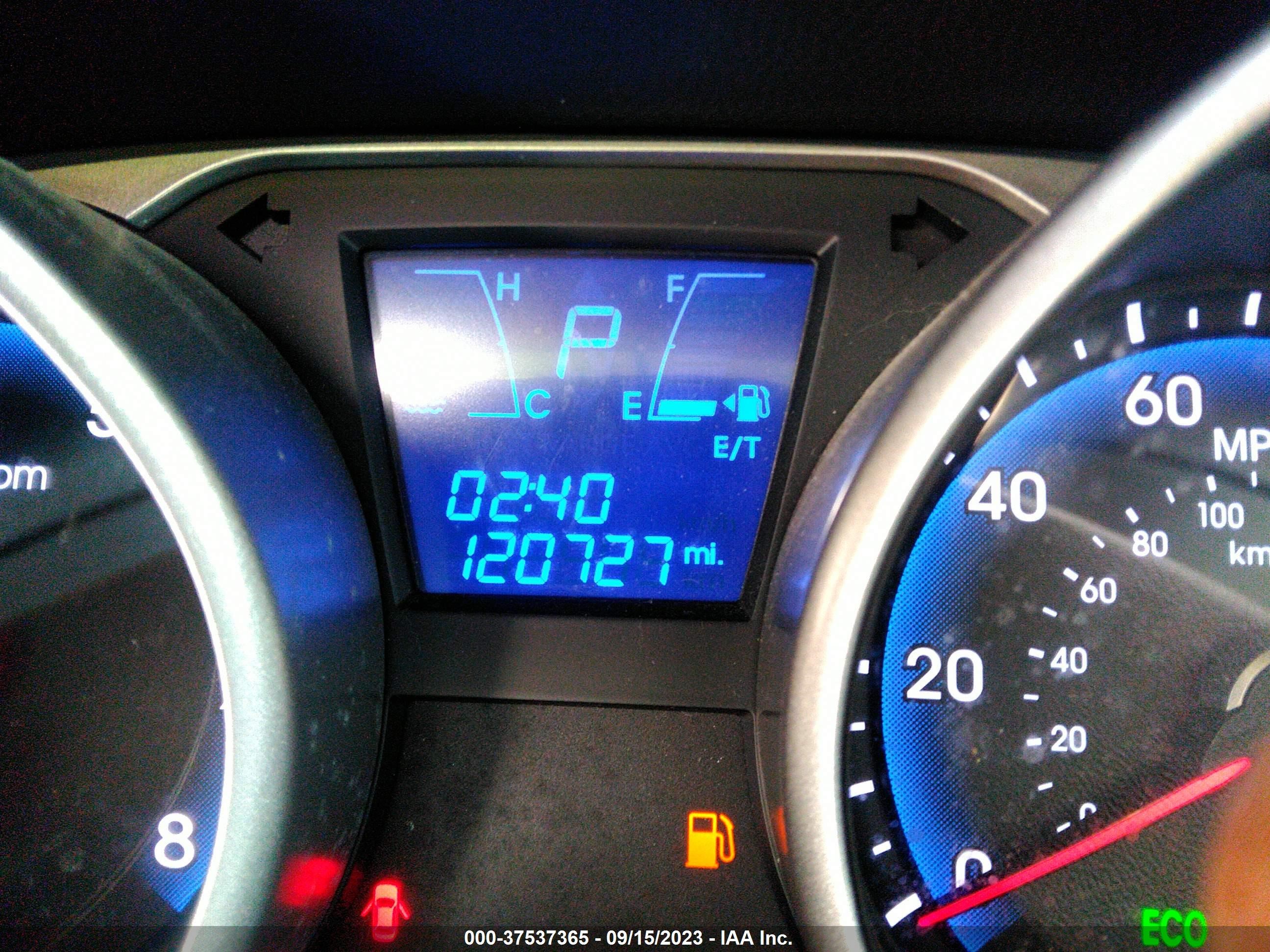 Photo 14 VIN: KM8JT3AF2FU052968 - HYUNDAI TUCSON 