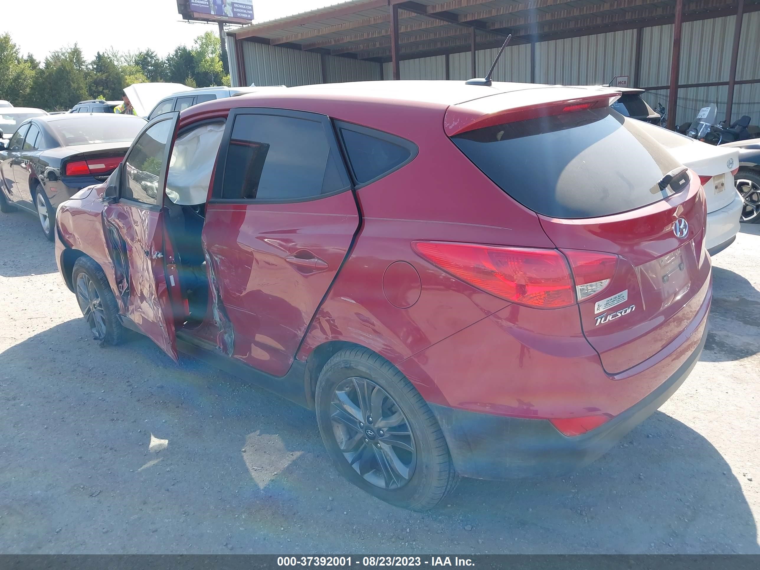 Photo 2 VIN: KM8JT3AF3FU088958 - HYUNDAI TUCSON 