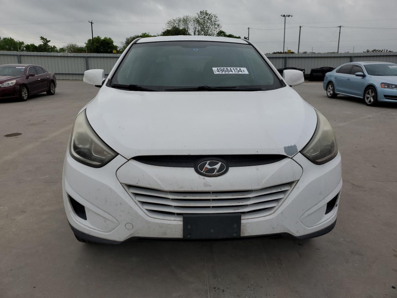 Photo 4 VIN: KM8JT3AF4FU008390 - HYUNDAI TUCSON 