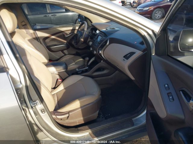 Photo 4 VIN: KM8JT3AF4FU992429 - HYUNDAI TUCSON 