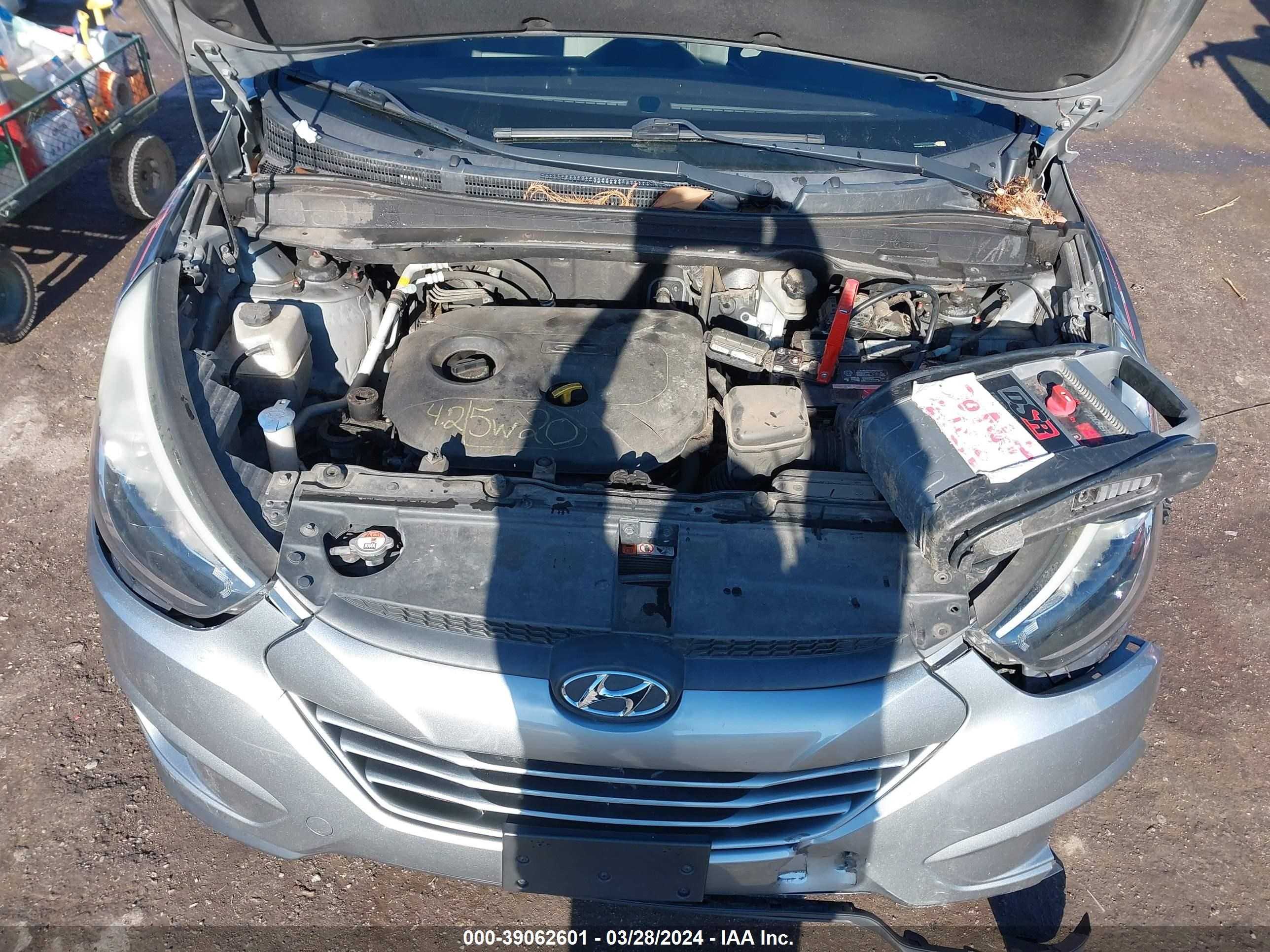 Photo 9 VIN: KM8JT3AF6FU063035 - HYUNDAI TUCSON 