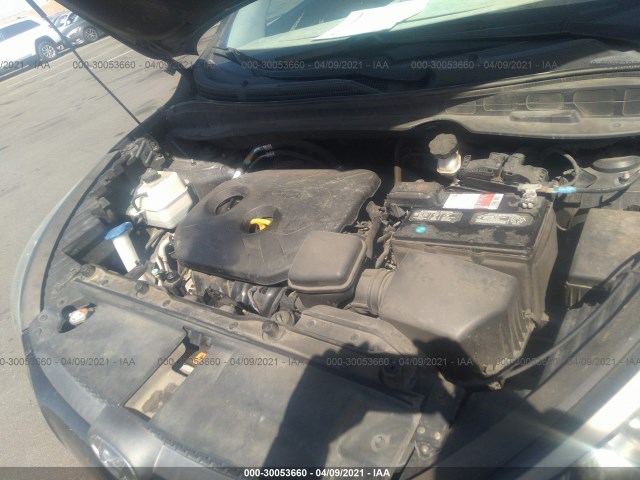 Photo 9 VIN: KM8JT3AF6FU953440 - HYUNDAI TUCSON 