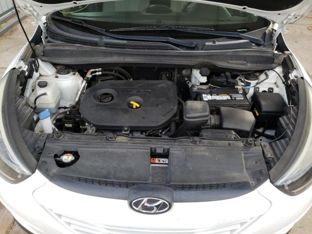 Photo 6 VIN: KM8JT3AF7EU848386 - HYUNDAI TUCSON GLS 