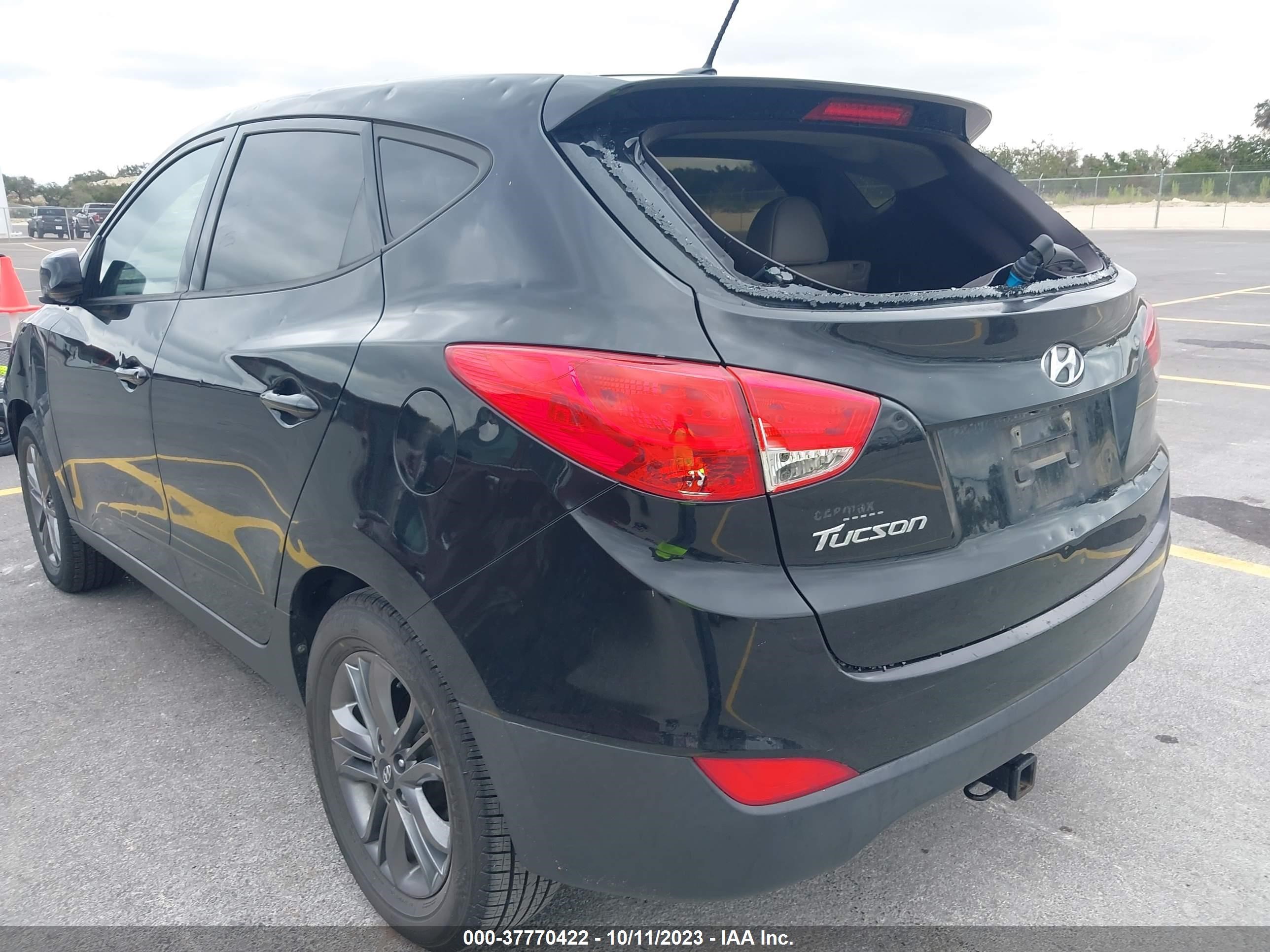 Photo 2 VIN: KM8JT3AF7FU106328 - HYUNDAI TUCSON 